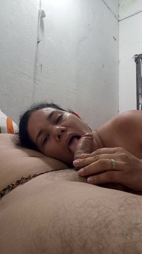 Sucking Lying on a Delicious Cock