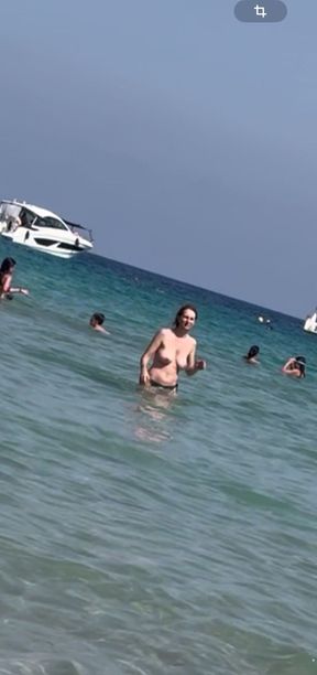 Topless in Ibiza 2024