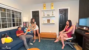 Energetic Max Fills And Hailey Rose And Max Fills - Sharing Cum Porn