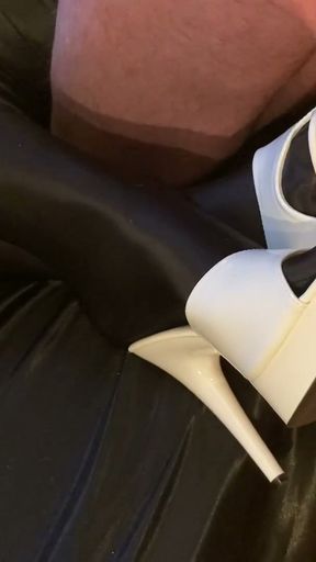 75 Cumshots on High Heels   Clip 1