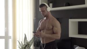 Maskurbate: Athletic gay pornstar Angelo jerking off session