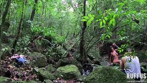 vagabunda fode gostoso em publico na trilha sem preservativo - ana rothbard