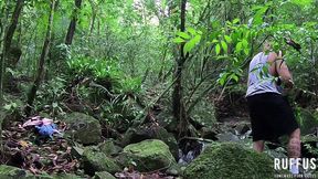 vagabunda fode gostoso em publico na trilha sem preservativo - ana rothbard