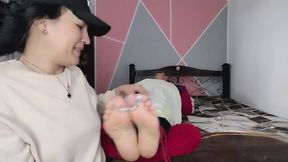 Gabriela’s Super Ticklish Arches!