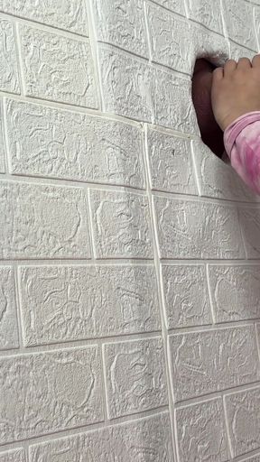 Gloryhole It Really Does Not Want Her to Stop