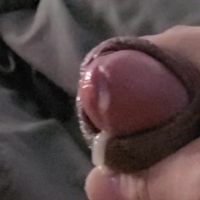 Daddy cums hard for his Babygirl  thedaintydeviant