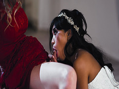 Tranny babe Korra Del Rio kiss and fucks this sexy bride to be Ember Snow