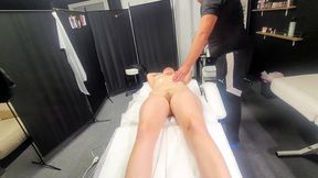 Oh No, She Pay for Massage, Masseur Fucks Her Instead, Make Her Squirt