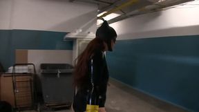 Batgirl gets Frozen solid and put on display