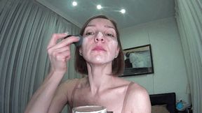 Quick and simple makeup (F)