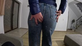 rainy night fetish – blue downjacket, glitter jeans & messy deepthroat 308
