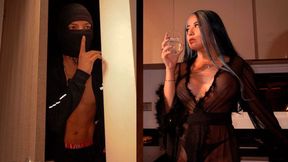 Busty housewife gets creampied by a cocky burglar using her Honey Play Box