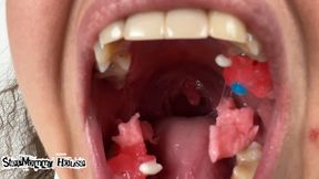 Giantess with a Deep throat Chews and Swallows a Gummy Donut extreme close up Vore - Food Object Swallow, Chewing Food teeth Molars, Shrink Fantasy Fetish, Mouth in Drooling, Giantess Uvula 4k
