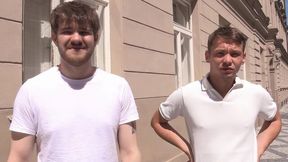 Threesome with two amateur sluts thrusting away