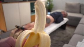 Oil massages relax me, it'_s the best way to prepare for a fetish blowjob and a feeling of satisfaction that only fetishes make me feel