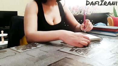 زنم خونه نبود منم کارمند حشری ام رو دعوت کردم خونه اونم داغ بود و.... سکس داستانی (مکالمه فارسی)