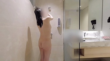 One day shower(とある日のシャワー)
