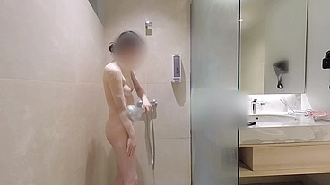 One day shower(とある日のシャワー)