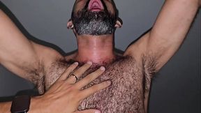 Uma DP com rolas extremamente grossas, passivo gritou de tes&atilde_o sendo invadido. FULL RED