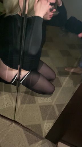 Creampie right in the ass! It's unbelievable!