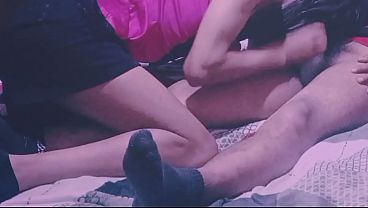 Femboy coqueto y una noche cargada de tensi&oacute_n