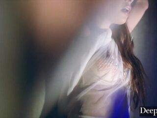 Deeper. Marvelous Baddie fulfills her naughtiest dreams
