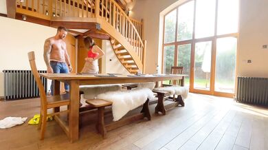 MILF housewife gets fucked by the window cleaner