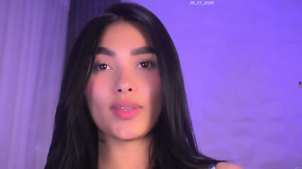 Hot Latina 1adh3465yjet79k7r8iu9l78p909