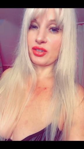 Do You Like My Outfit?