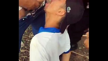 Suruba no mato com o oper&aacute_rio