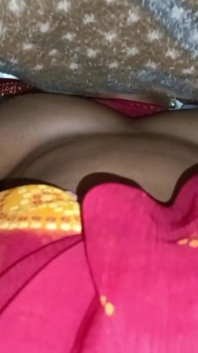 Hot bhbhi sex video bada gand wali bhbhi   Clip 1