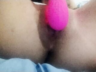 Check out this hawt clip of this gal playing with her dildos and having orgasms.