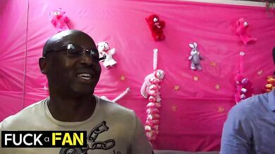 Siri Licks Ricky’s Cum As Tory And Megan Keep Pumping!