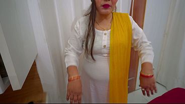 Cute Stepsister sex scene with stepbrother, she fucks rough with spoon position.