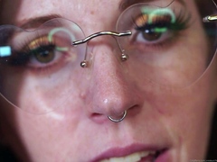 Solo girls masturbate until orgasm for