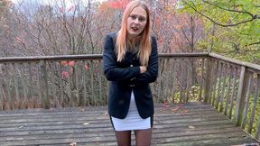 I'd Like To Use Your Phone (2K) - Vika