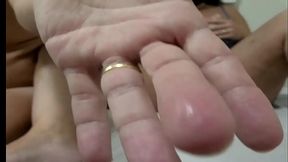 I'_m married but I suck everyone'_s dick