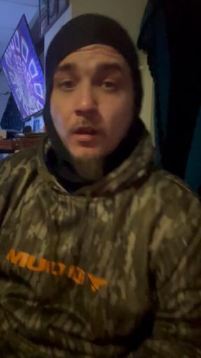 Stepsis Bully’s and sucks bro