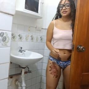 Casual sex between stepson and his stepmother after finding him masturbating in the bathroom and decides to help him by letting