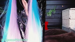 Goddess in 3 types of latex suits and toys in her holes. Worshipp me  !