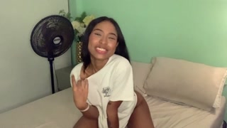 JOI: Tu latina de ébano