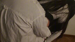 la secretaria sexy de la oficina aprovecha cuando los demas salen del trabajo para tener la oficina sola y dejarse coger! ( sheer  complete video)