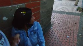 Colombian Woman Has Sex in Public with a Tourist
