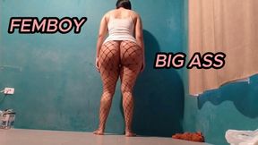 DELICIOUS FEMBOY BIG ASS AND SEXY