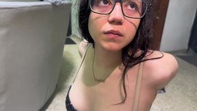 sie lassen mich meinen arsch lutschen. ich liebe arsch.