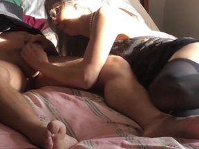 Homemade Old MILF Sub Sarah Sucks Bwc Cock and gets...