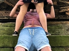 Chubby girlfriend fucked in park