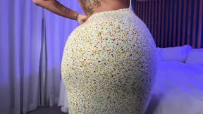 Tan UK Babe Arabella Mia Gets Her Big Ass Pounded