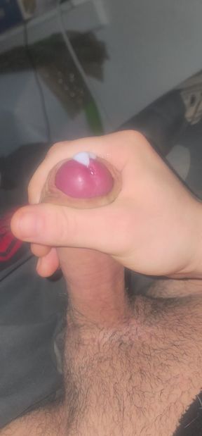Young 19 Year Old Masturbates and Cums