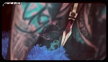 Intense Anal Delight: Tattooed Beauty's Solo Squirting Session